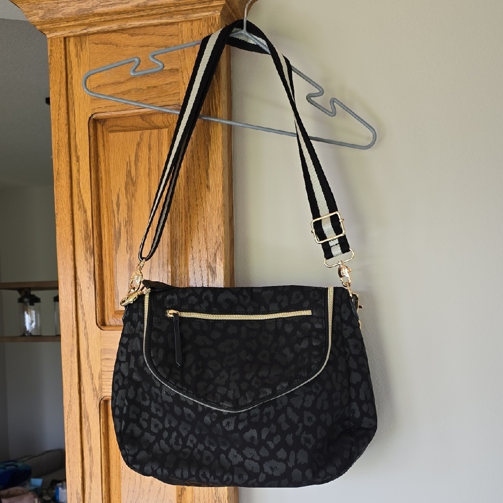 Stella & Dot Lady Boss Hobo